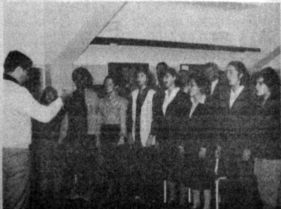 Ficheiro:Coro-1981.jpg