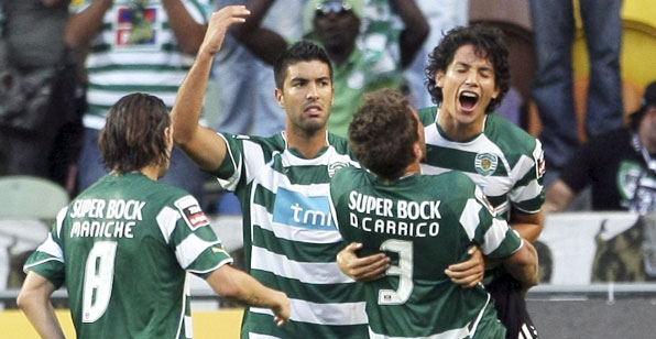 Ficheiro:2010-08-22 - Liga ZON Sagres - 2ª Jornada - SPORTING 1-0 Marítimo - Festejos do golo apontado por Matias Fernandez 4.jpg