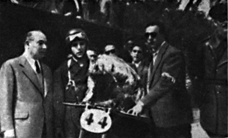 Ficheiro:Albano-Jacques-Valência-1952-Motociclismo.jpg