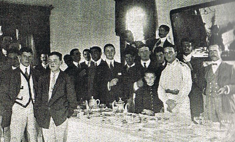 Ficheiro:Saladeconvivio.jpg