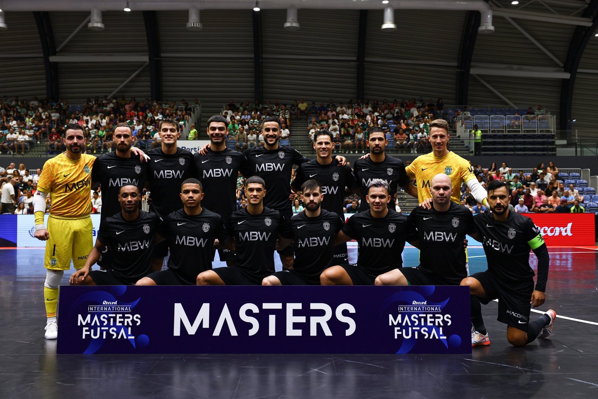 SCP Futsal Equipa do 2º jogo da Master Cup 2025.jpg
