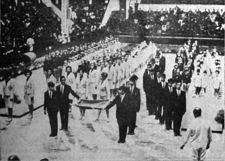 Ficheiro:Ginástica-1967-Sarau.jpg