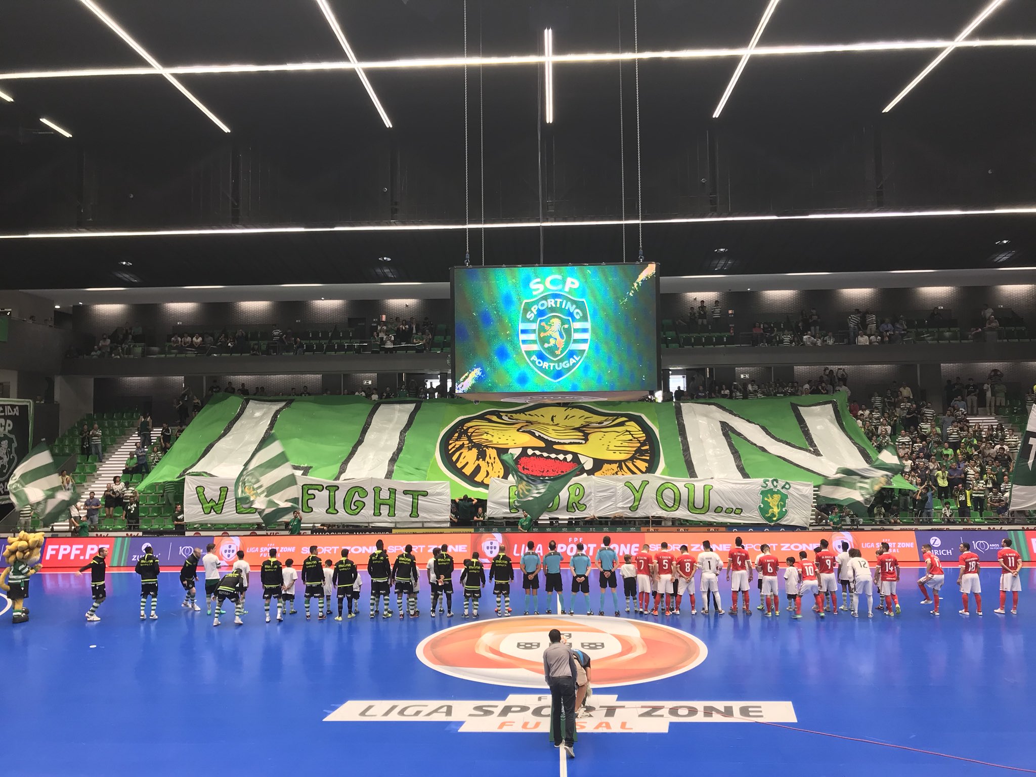 16JUN18 - SCP x SLB 1º jogo final futsal inicio.jpg