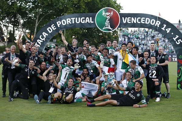 Ficheiro:TaçaPortugal2015.jpg