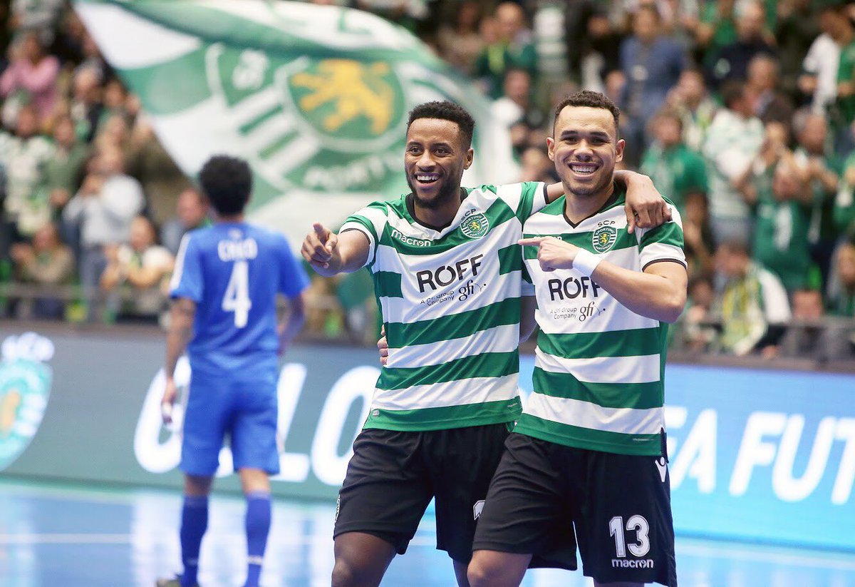 23NOV17 - Futsal - Sporting x Zagreb - Pany e Dieguinho.jpg