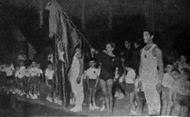 Ficheiro:Ginástica-Sarau-1963.jpg