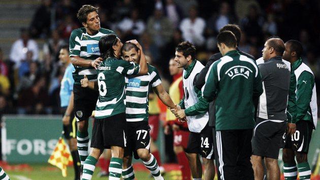 Ficheiro:2010-07-29 - UEFA Liga Europa - 3ª Pré-Eliminatória - 1ª Mão - Nordsjaelland 0-1 SPORTING - Festejo do Golo.jpg
