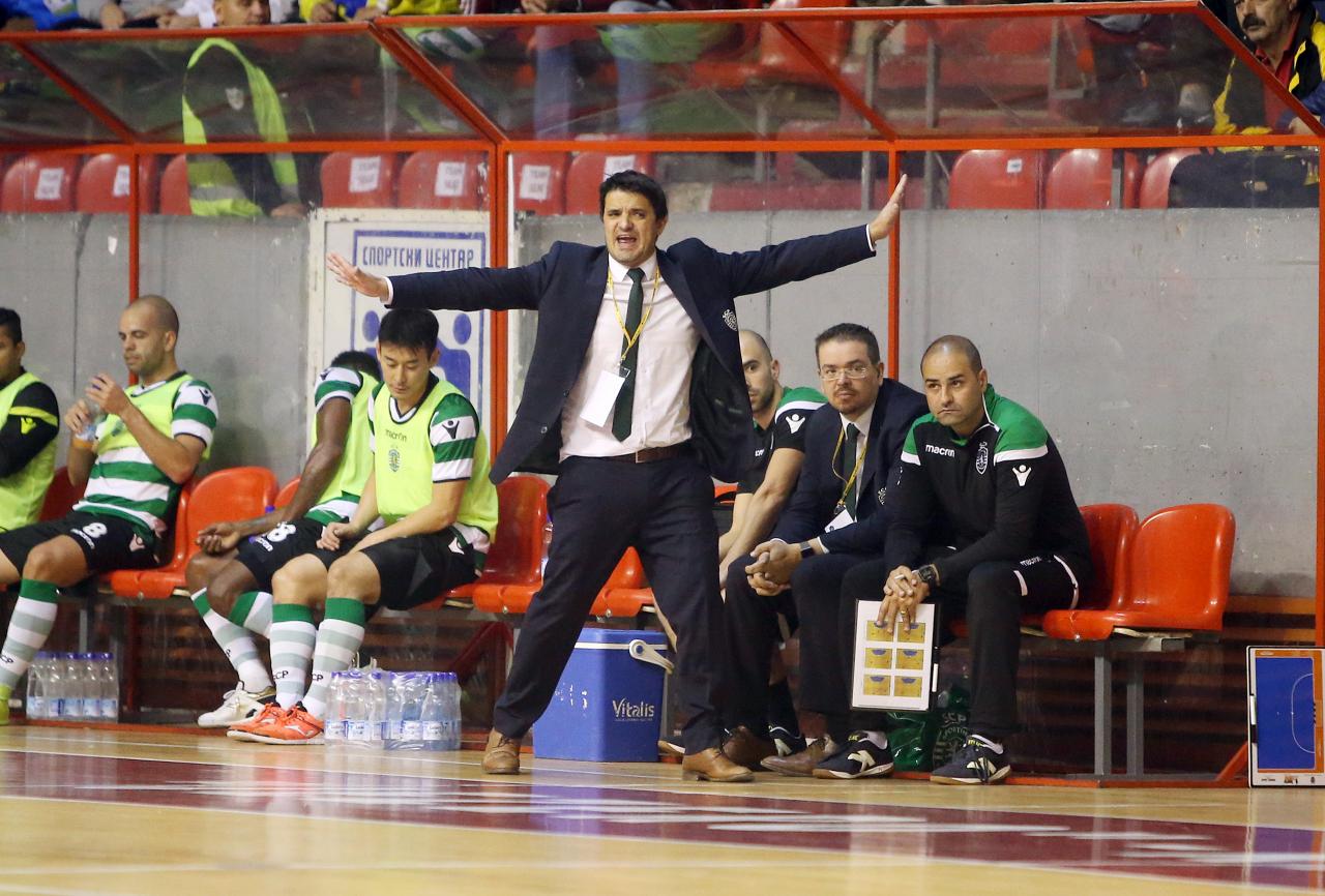 UEFA Cup 14OUT17 Banco.jpg