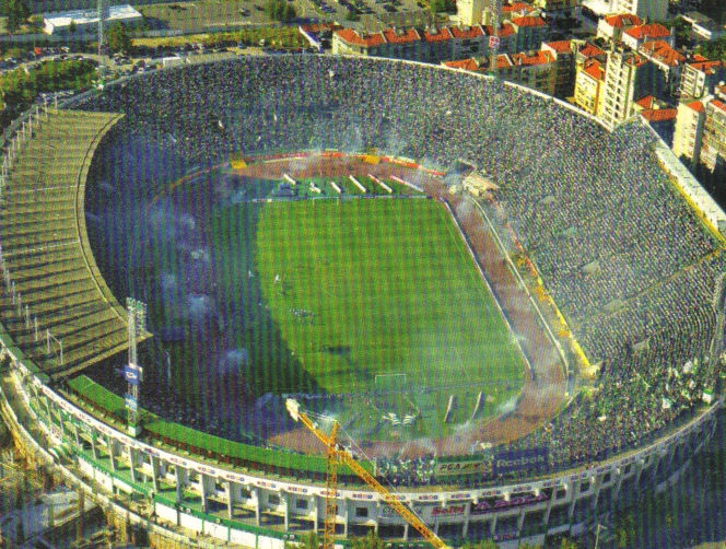 Ficheiro:Estádio José Alvalade .jpg