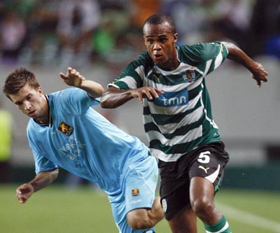 Ficheiro:2010-08-05 - UEFA Liga Europa - 3ª Pré-Eliminatória - 2ª Mão - SPORTING 2-1 Nordsjaelland - Evaldo.jpg
