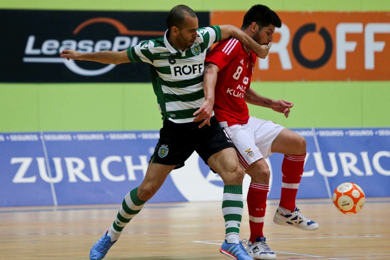 Ficheiro:SCP - SLB - 19MAR16.jpg