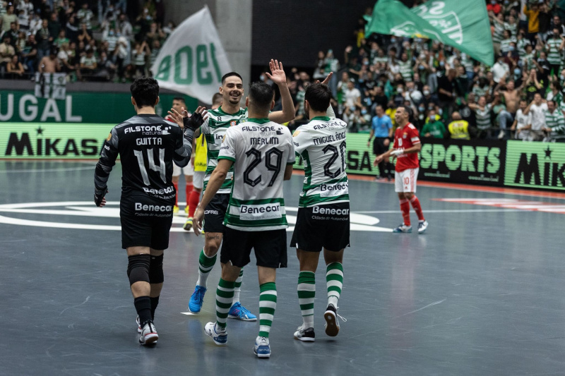 Ficheiro:SCP - SLB Futsal 21NOV21.jpg