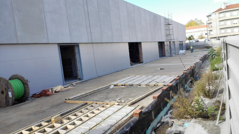 Ficheiro:2016-11-22 -c- Pavilhão João Rocha.jpg