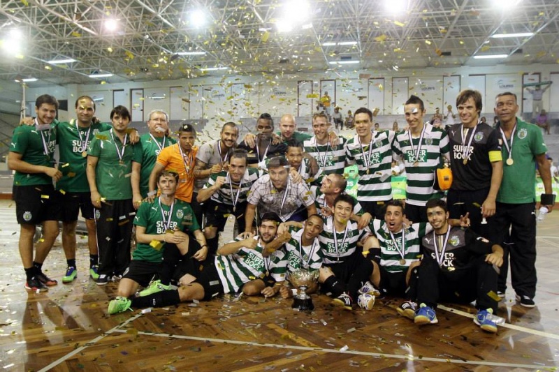 Ficheiro:FutsalTaçaDeHonra2013.14.jpg