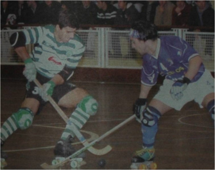 Ficheiro:Hóquei-2004.05.jpg