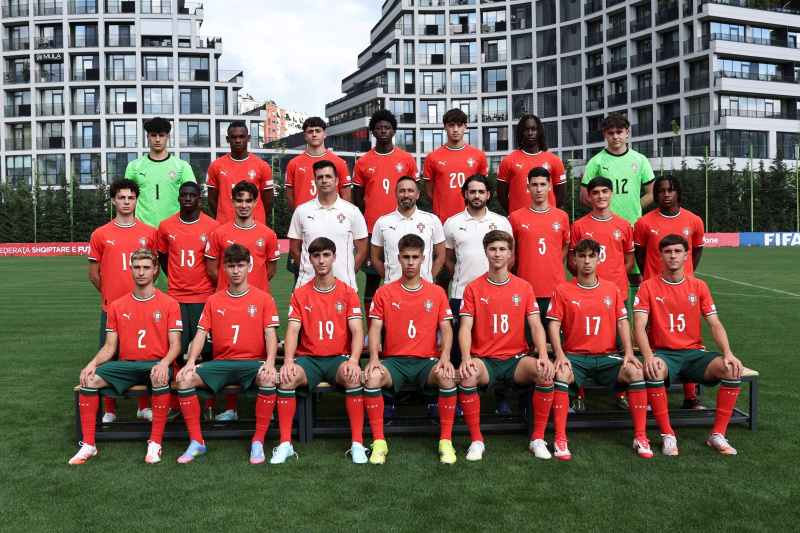 Ficheiro:2025 05 17 SNF sub-17.jpg