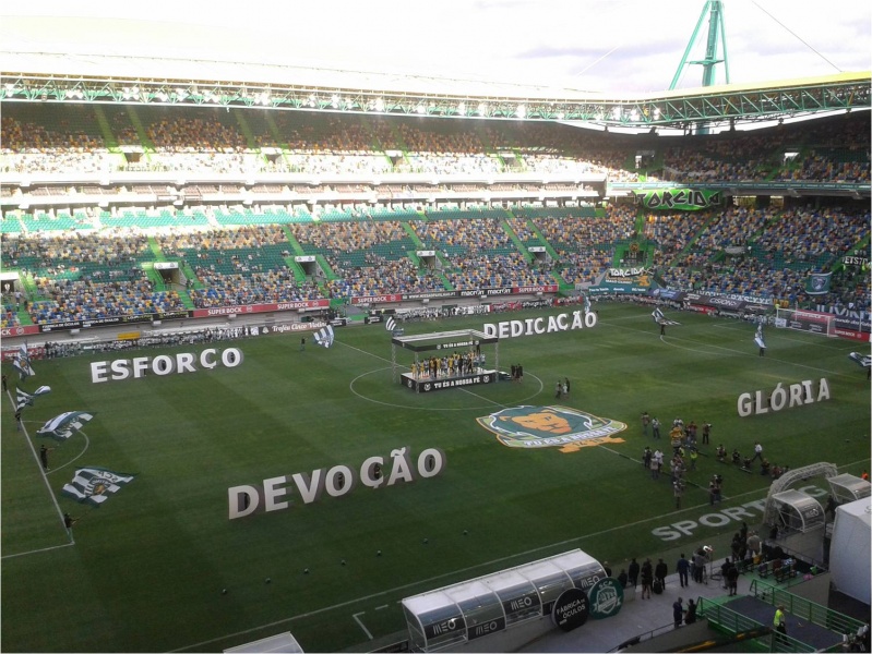 Ficheiro:SCP-Lázio-Apresentação14.1.jpg