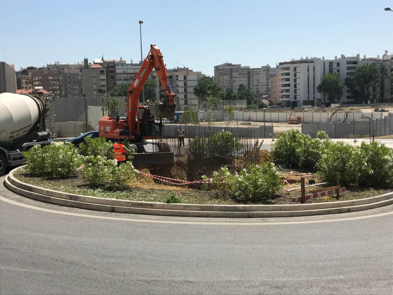 Ficheiro:2017-05-23 -R- Pavilhão João Rocha.jpg