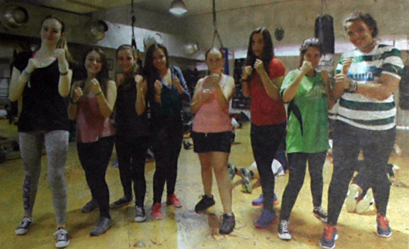 Ficheiro:Kickboxing-2014-feminino.jpg
