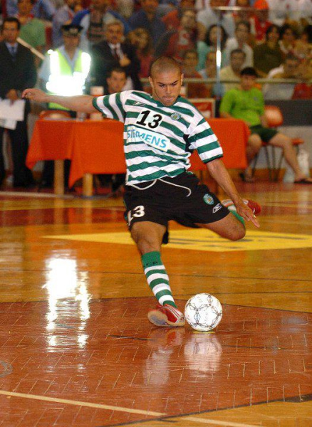 Ficheiro:Paulinho Roxo 13.jpg