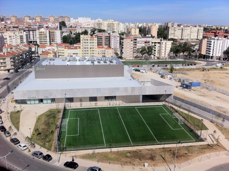 Ficheiro:2017-06-10 -A- Pavilhão João Rocha.jpg