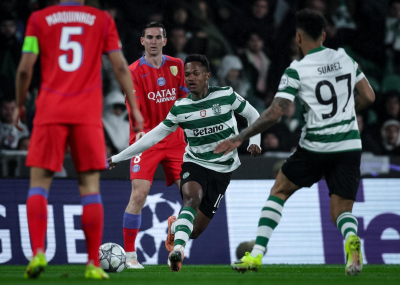 Ficheiro:Geny PSG.jpg