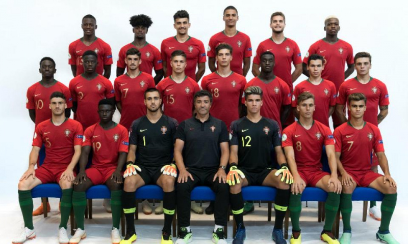 Ficheiro:Selecção Sub-19 CE2018.jpg