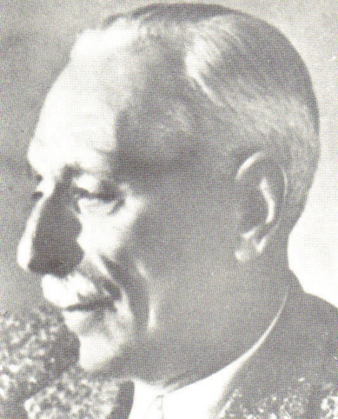Ficheiro:Queirosdossantos.jpg