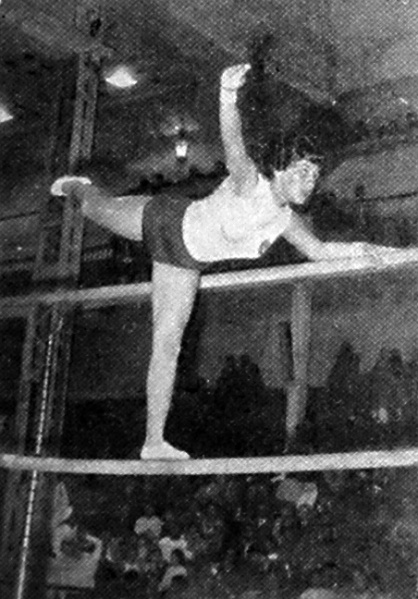 Ficheiro:Ginástica-Sarau-1961.jpg