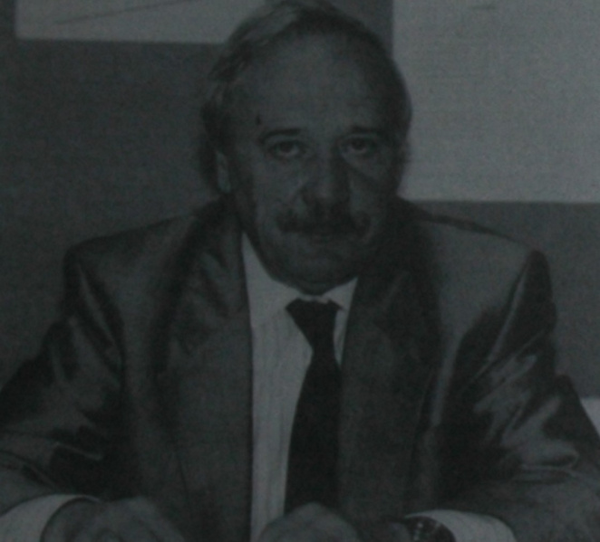 Ficheiro:Melo Bandeira NOV1991.jpg