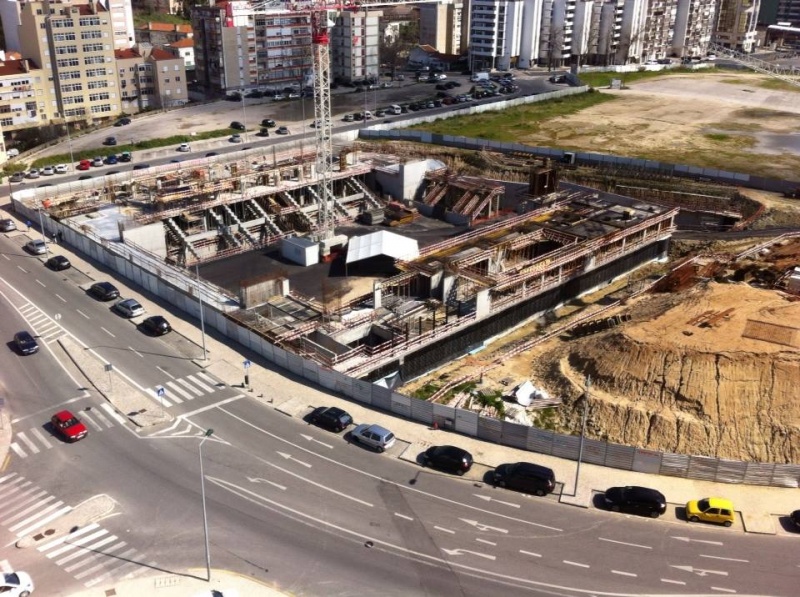 Ficheiro:2016-03-27 -a- Pavilhão João Rocha.jpg