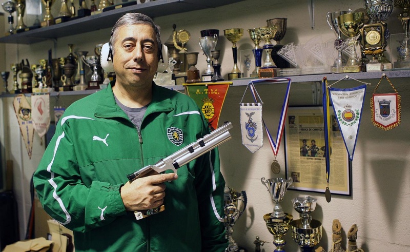 Ficheiro:João Costa Tiro 2016.jpg