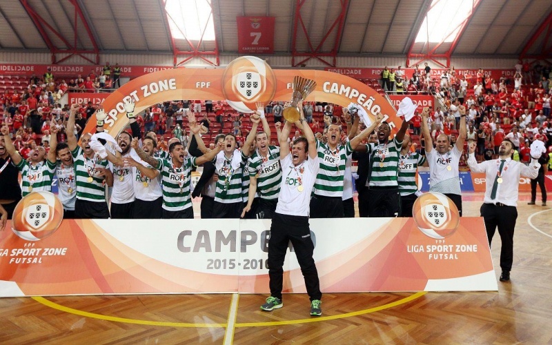 Ficheiro:Campeões Futsal 2016 1.jpg