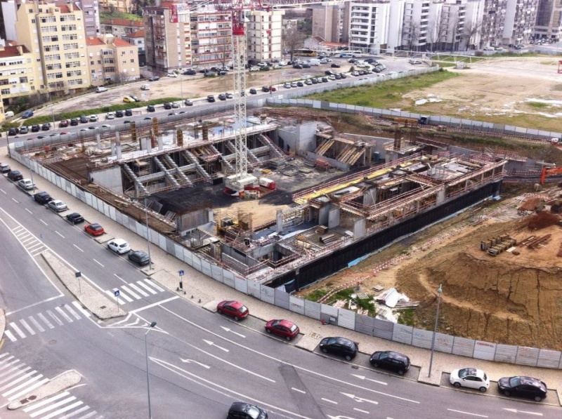 Ficheiro:2016-03-20 -a- Pavilhão João Rocha.jpg