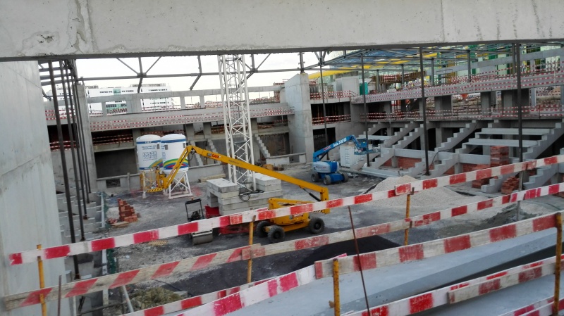 Ficheiro:2016-06-04 -f- Pavilhão João Rocha.jpg