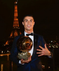 Cristiano-ronaldo-bola-de-ouro-2017.jpg
