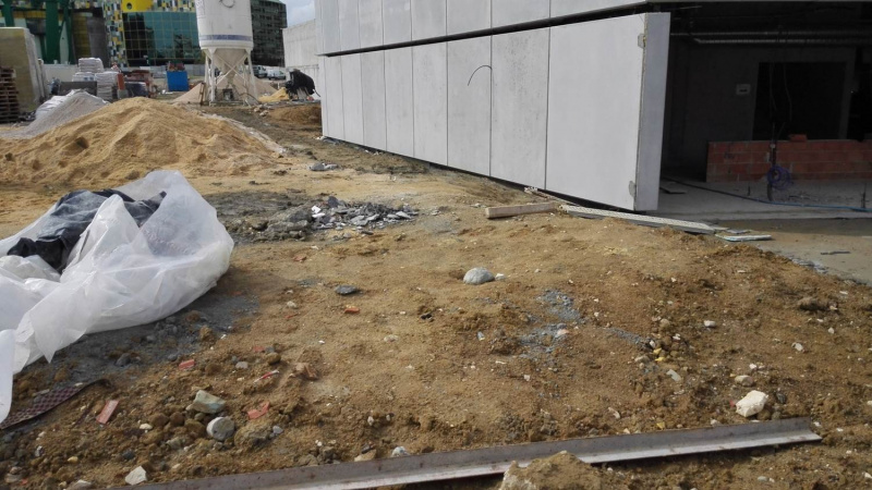 Ficheiro:2016-10-25 -i- Pavilhão João Rocha.jpg