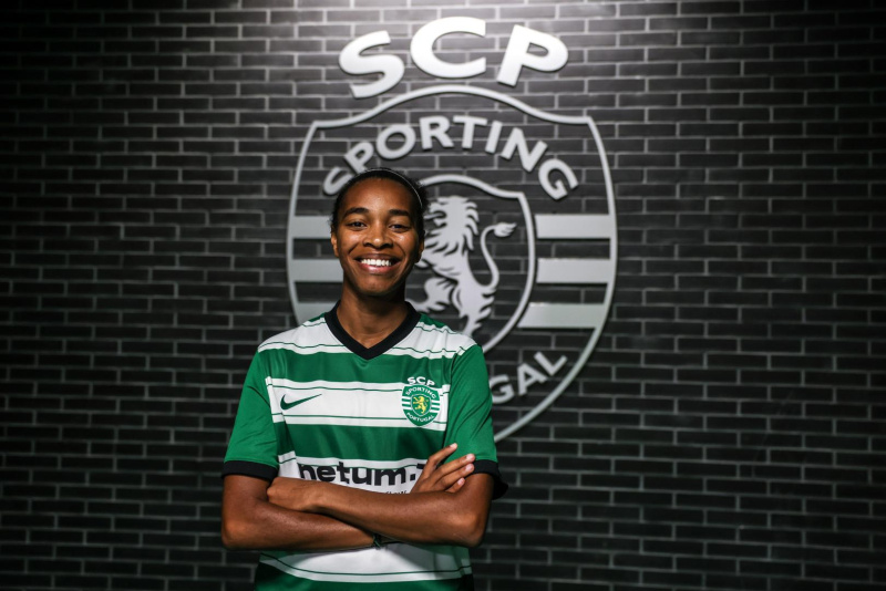 Ficheiro:Cláudia Pereira FF AGO2022.jpg