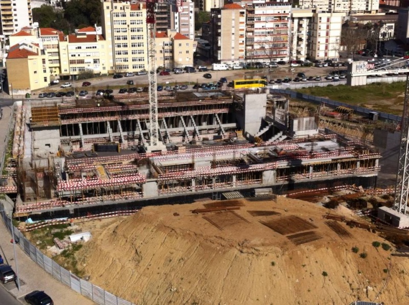 Ficheiro:2016-04-09 -b- Pavilhão João Rocha.jpg