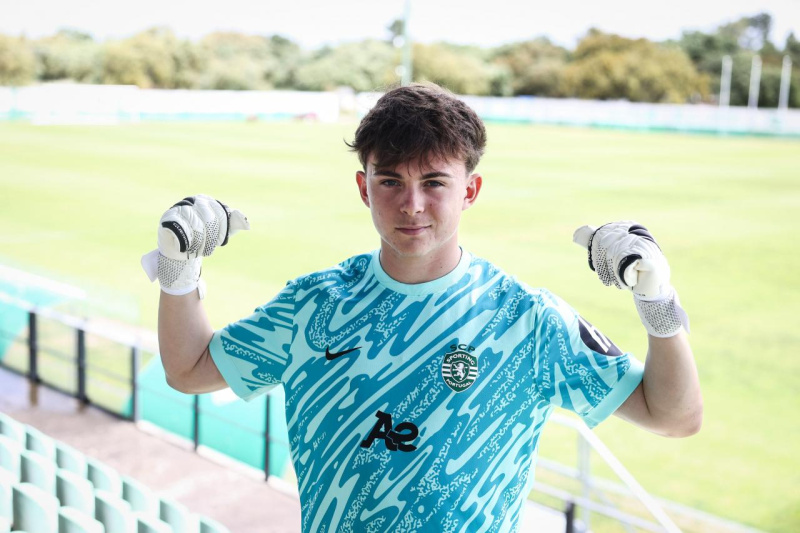 Ficheiro:Alexandre Tverdohlebov.jpeg