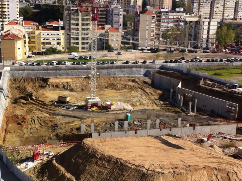 Ficheiro:2015-11-08 - Pavilhão João Rocha.jpg