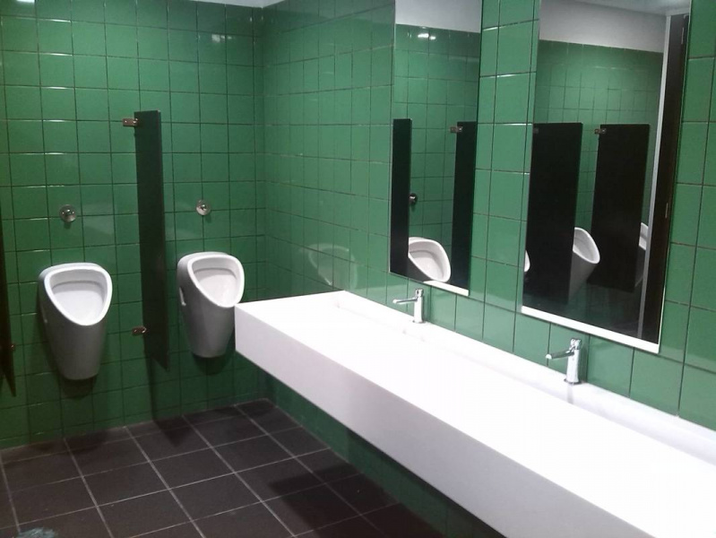 Ficheiro:2017-06-07 -w- Pavilhão João Rocha.jpg