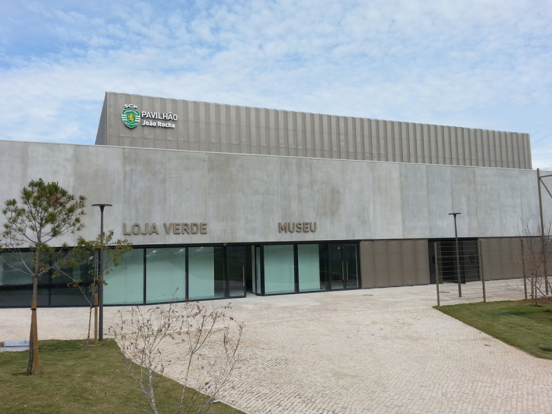 Ficheiro:2017-06-08 -b- Pavilhão João Rocha.jpg