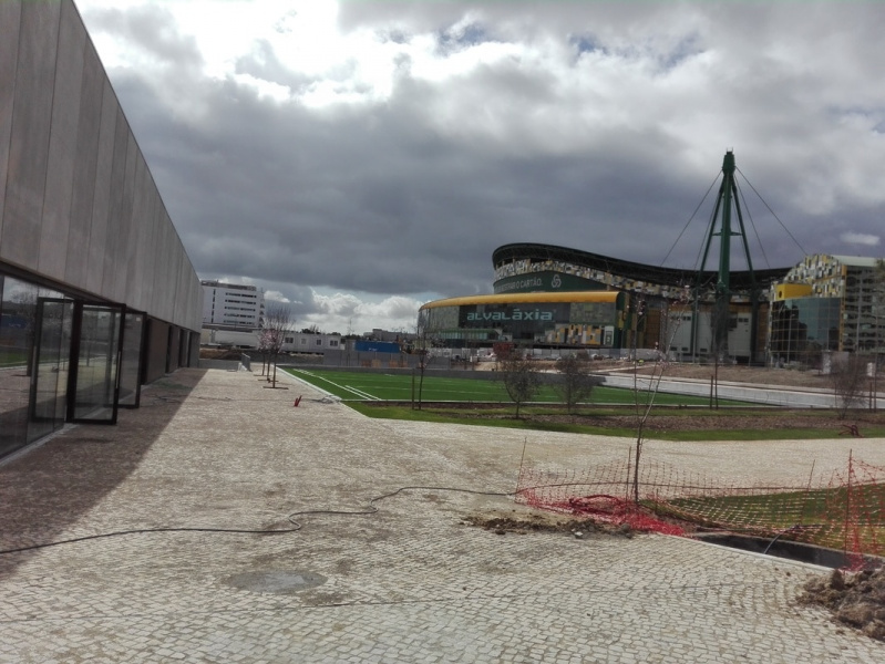 Ficheiro:2017-02-28 -a- Pavilhão João Rocha.jpg