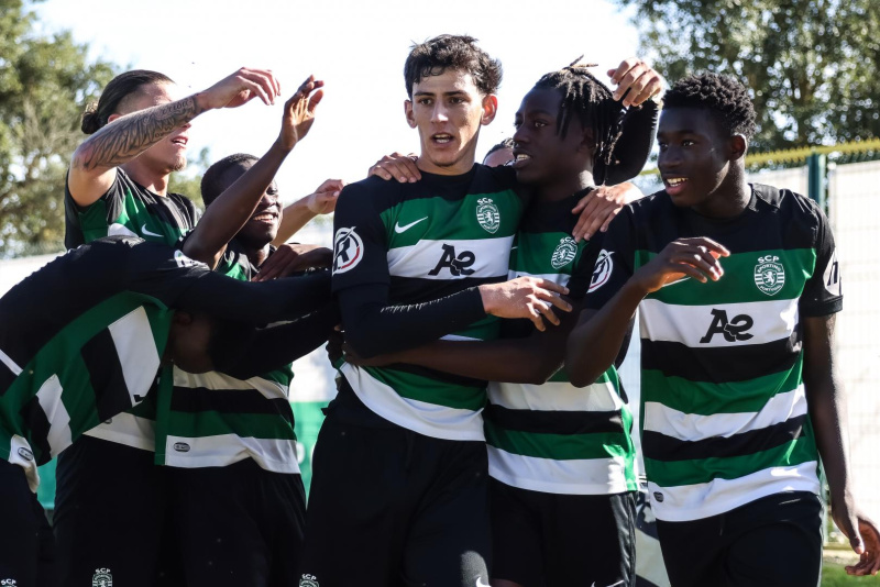 Ficheiro:Sub 23 24-25.jpg