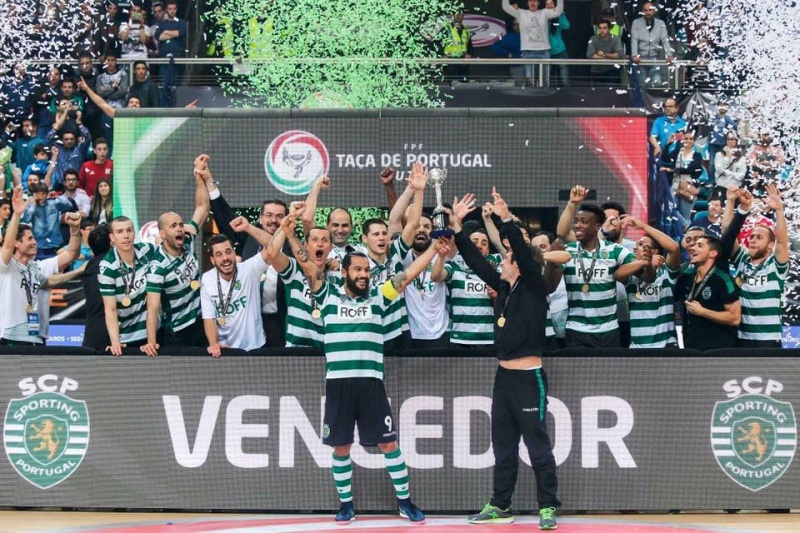 Ficheiro:2015.16 TP de Futsal 2.jpg