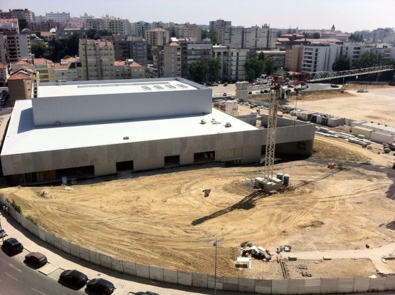 Ficheiro:2016-08-15 -a- Pavilhão João Rocha.jpg