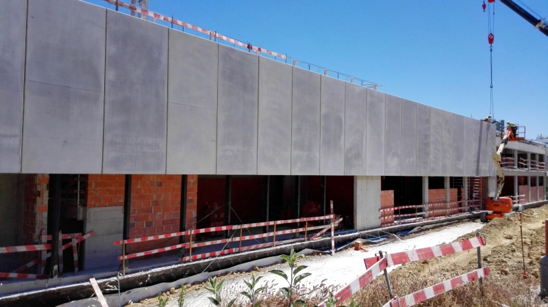 Ficheiro:2016-07-15 -3- Pavilhão João Rocha.jpg