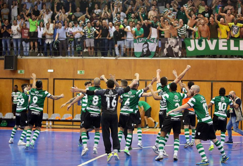 Ficheiro:Futsal Bicampeões 2016.17 (0).jpg