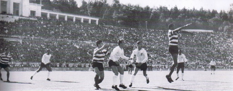 Ficheiro:Uma Taca com historia.jpg